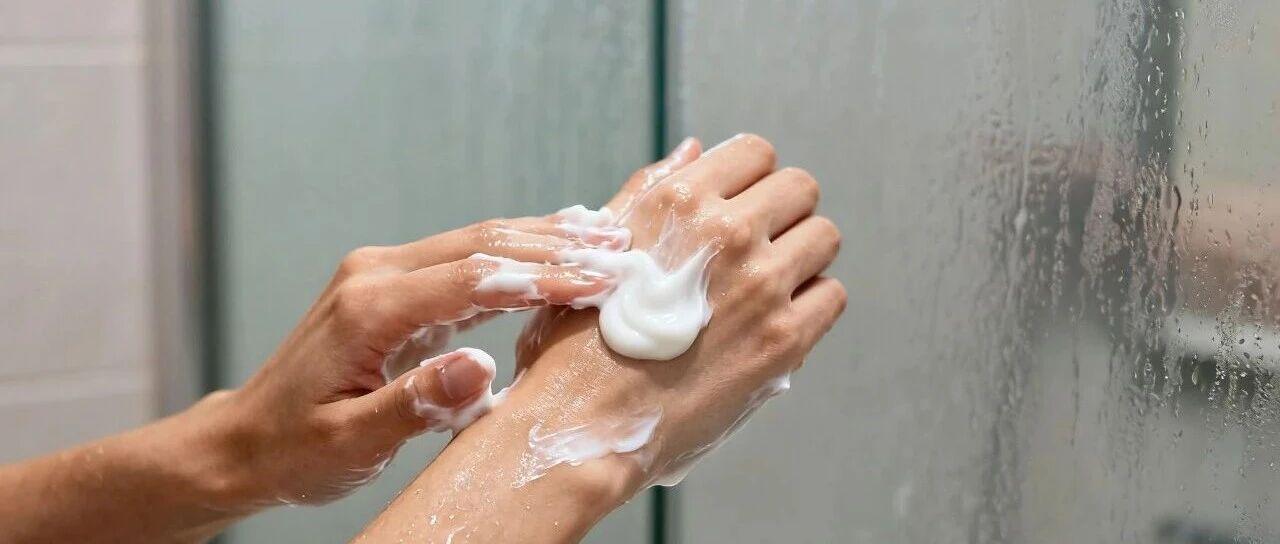 "Golden Three Minutes" After the Bath: Did You Do It Right? 90% of people are wasting their best skincare time!