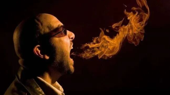 How to use essential oils to regulate the internal fire in winter when it is dry and irritable?